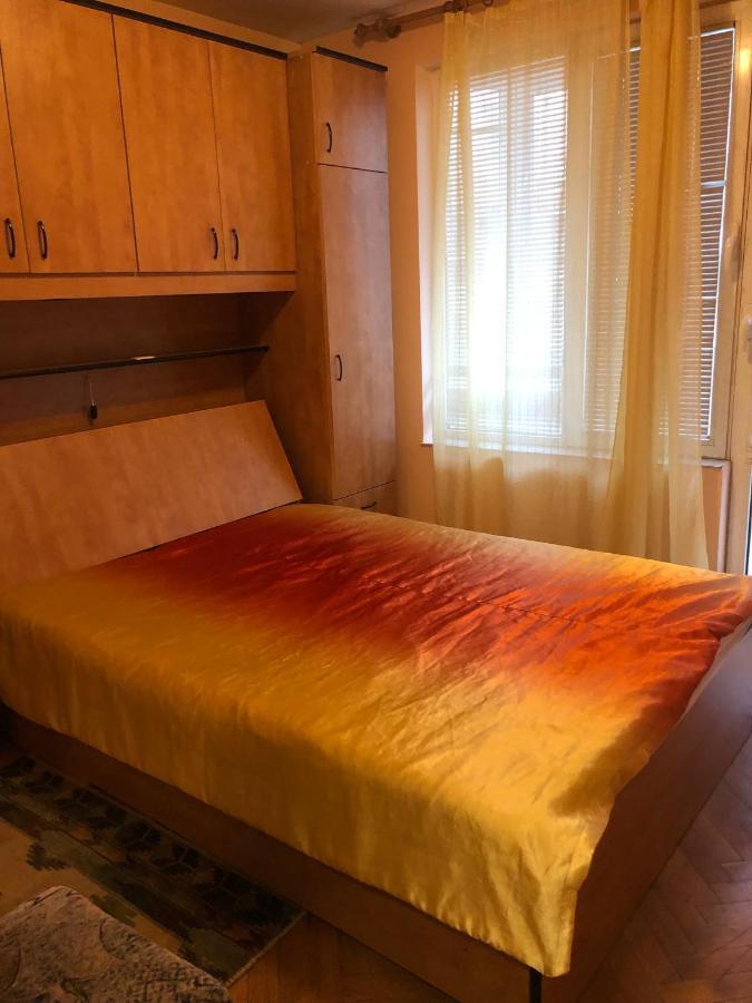 Spacious Beautiful Apartment - Prime Location Varna Exteriér fotografie